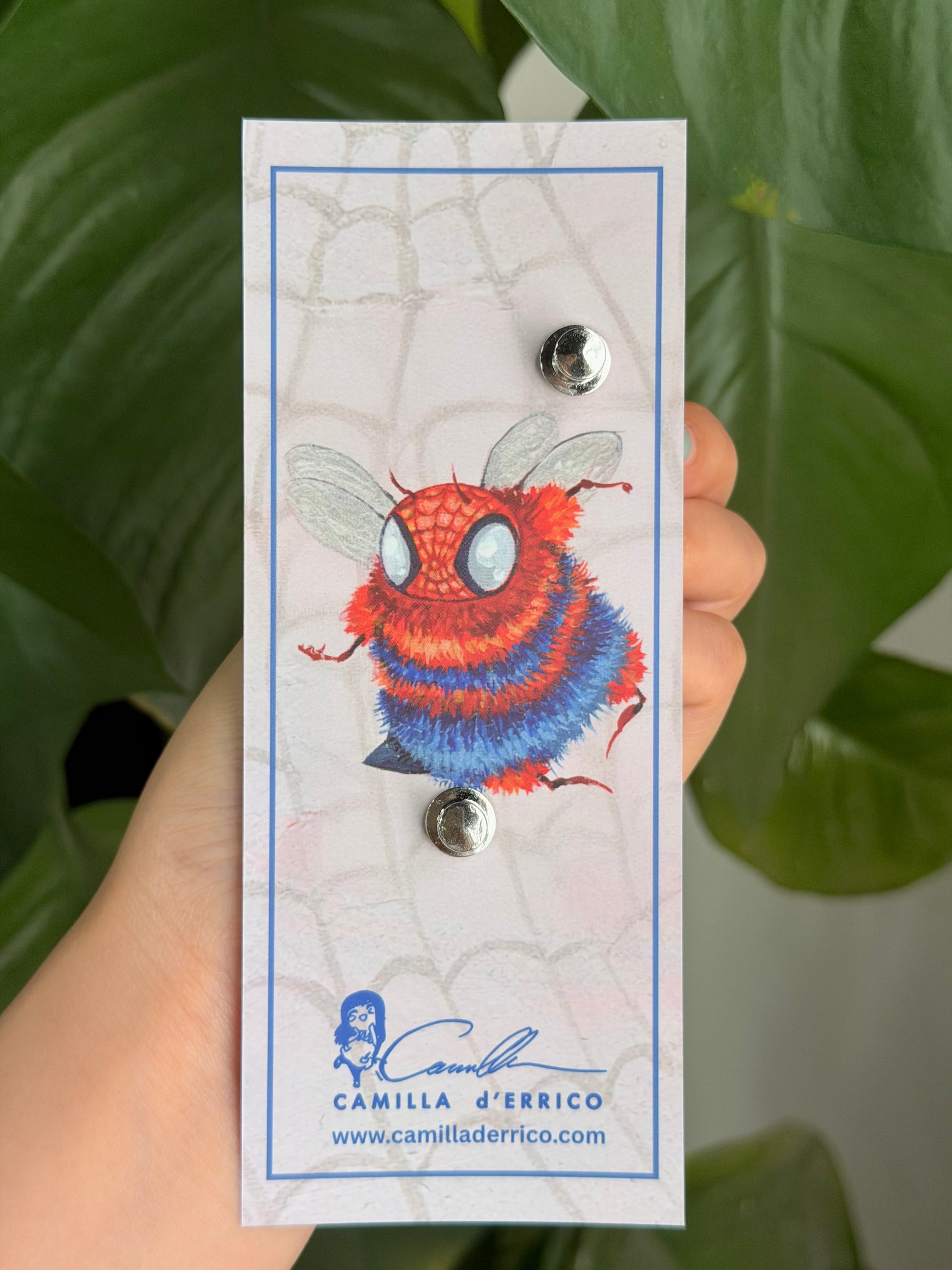 Bee-Ter Parker Hard Enamel Pin with Dangling Chain